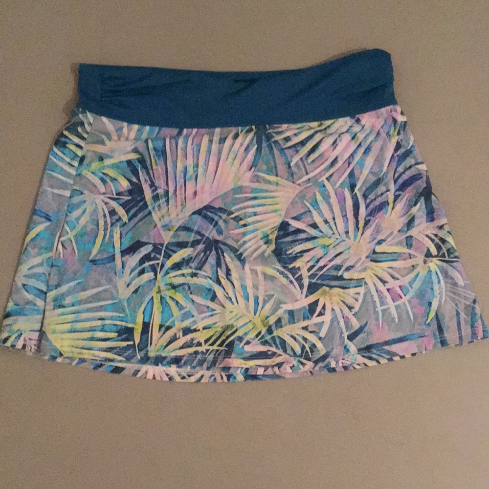 Title Nine athletic tropical print skirt size M